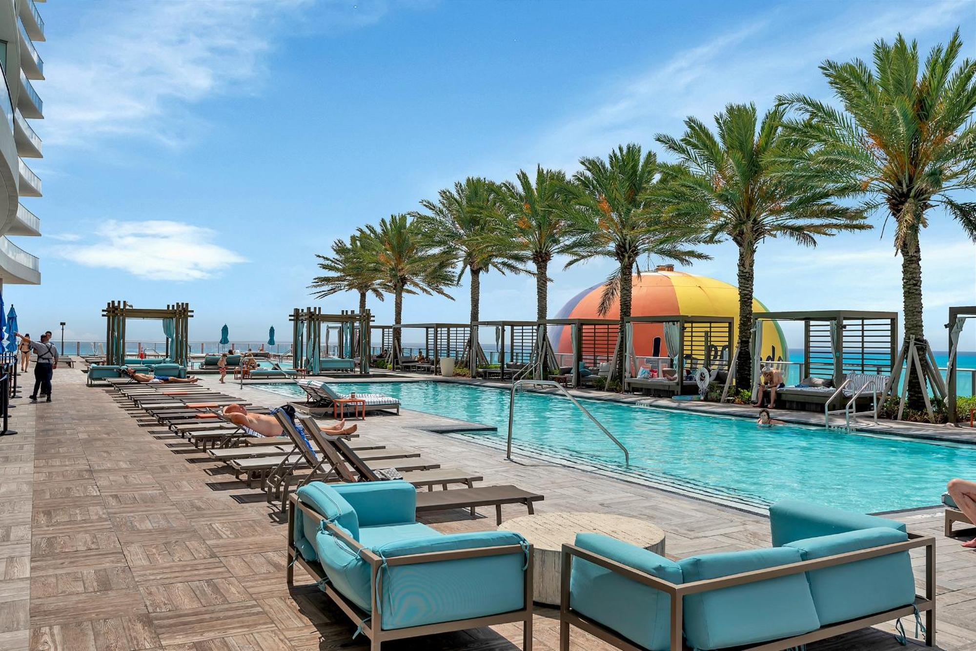 203-1Br/1Ba At The Beach Gem! Lux Amenities! Hollywood Luaran gambar