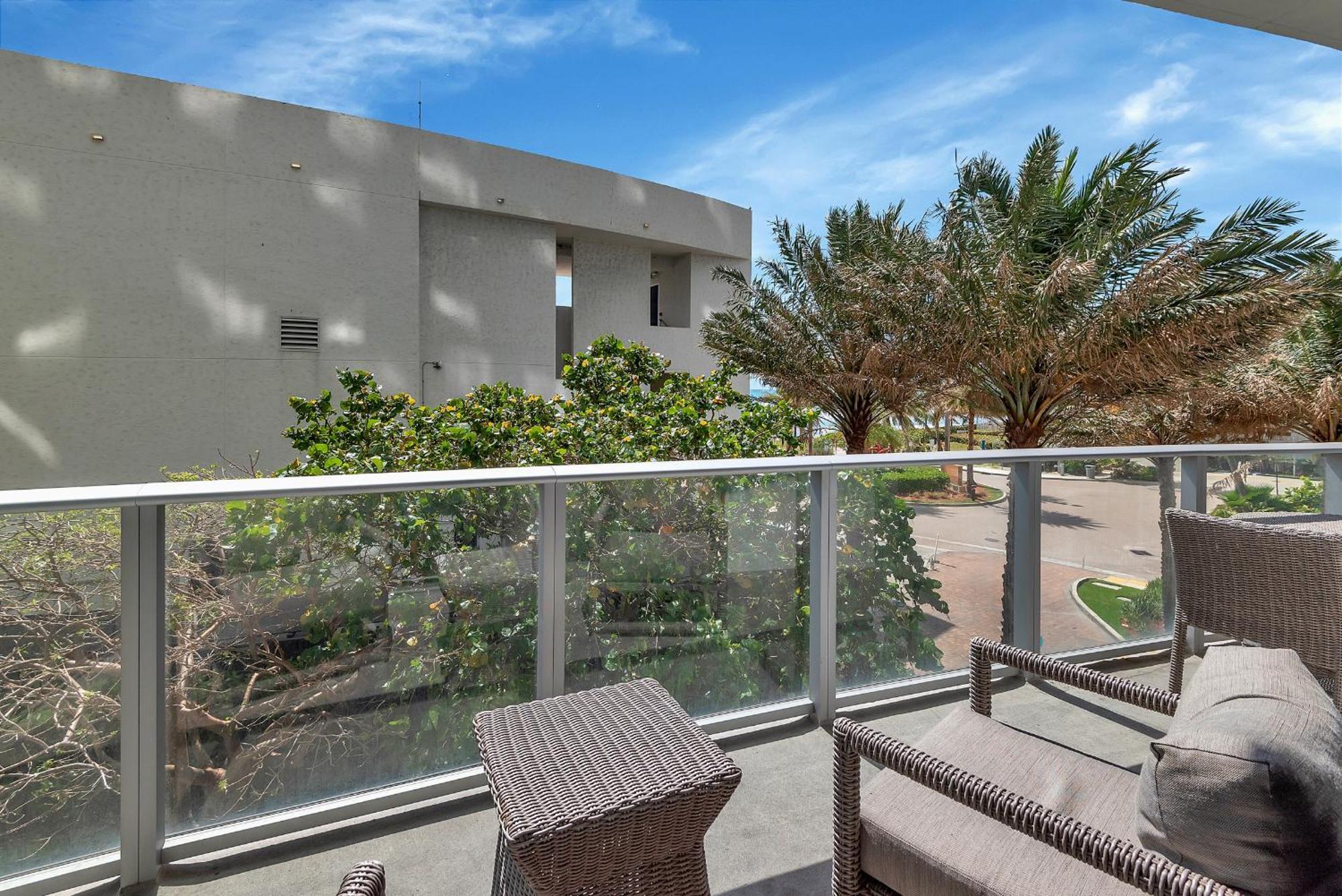 203-1Br/1Ba At The Beach Gem! Lux Amenities! Hollywood Luaran gambar