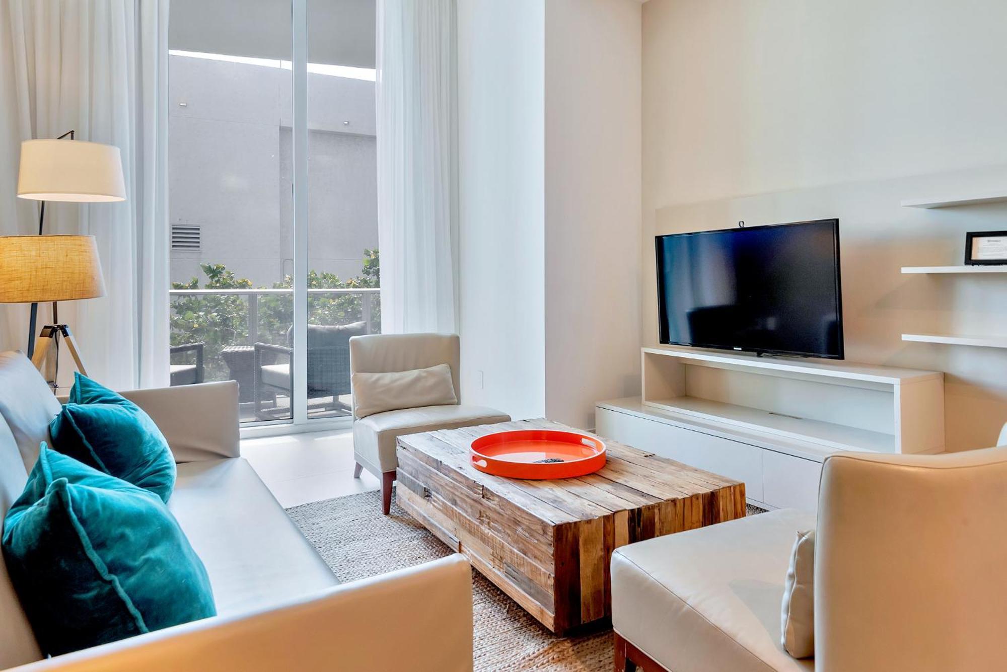 203-1Br/1Ba At The Beach Gem! Lux Amenities! Hollywood Luaran gambar