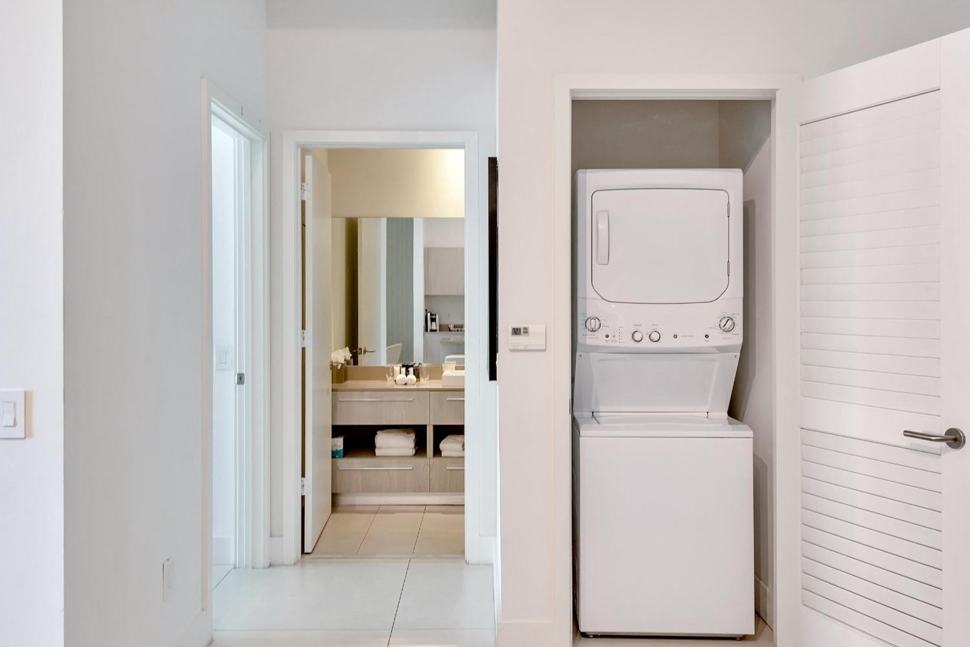 203-1Br/1Ba At The Beach Gem! Lux Amenities! Hollywood Luaran gambar