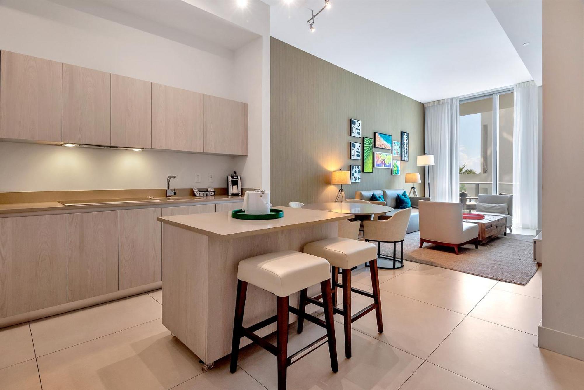 203-1Br/1Ba At The Beach Gem! Lux Amenities! Hollywood Luaran gambar